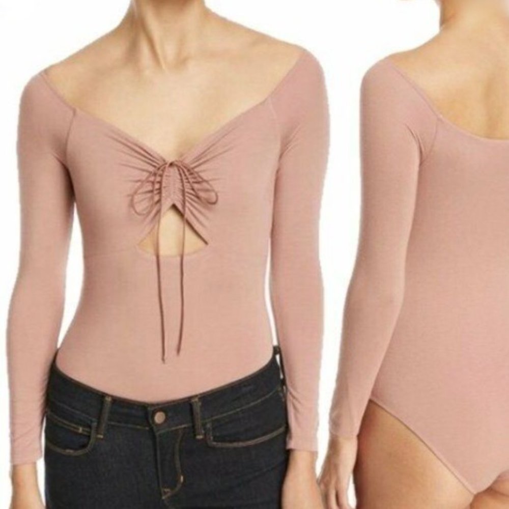 T by ALEXANDER WANG OFF SHOULDER CUTOUT BODYSUIT
